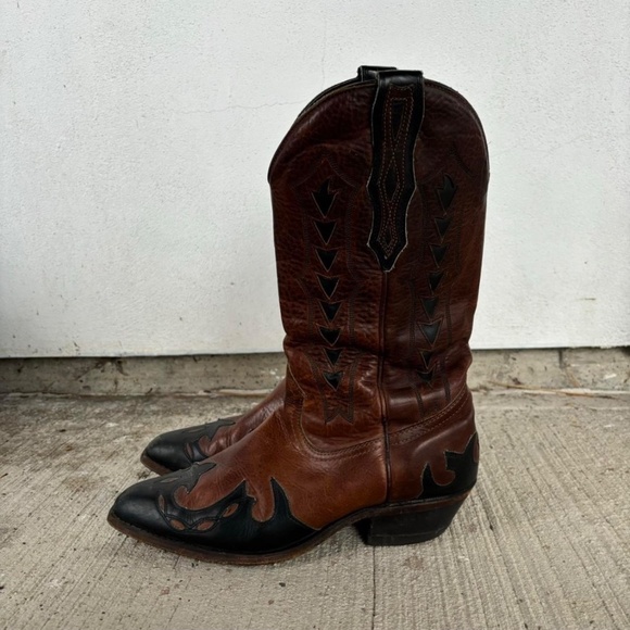 Boulet Women’s Cowboy Boots - Picture 2 of 6